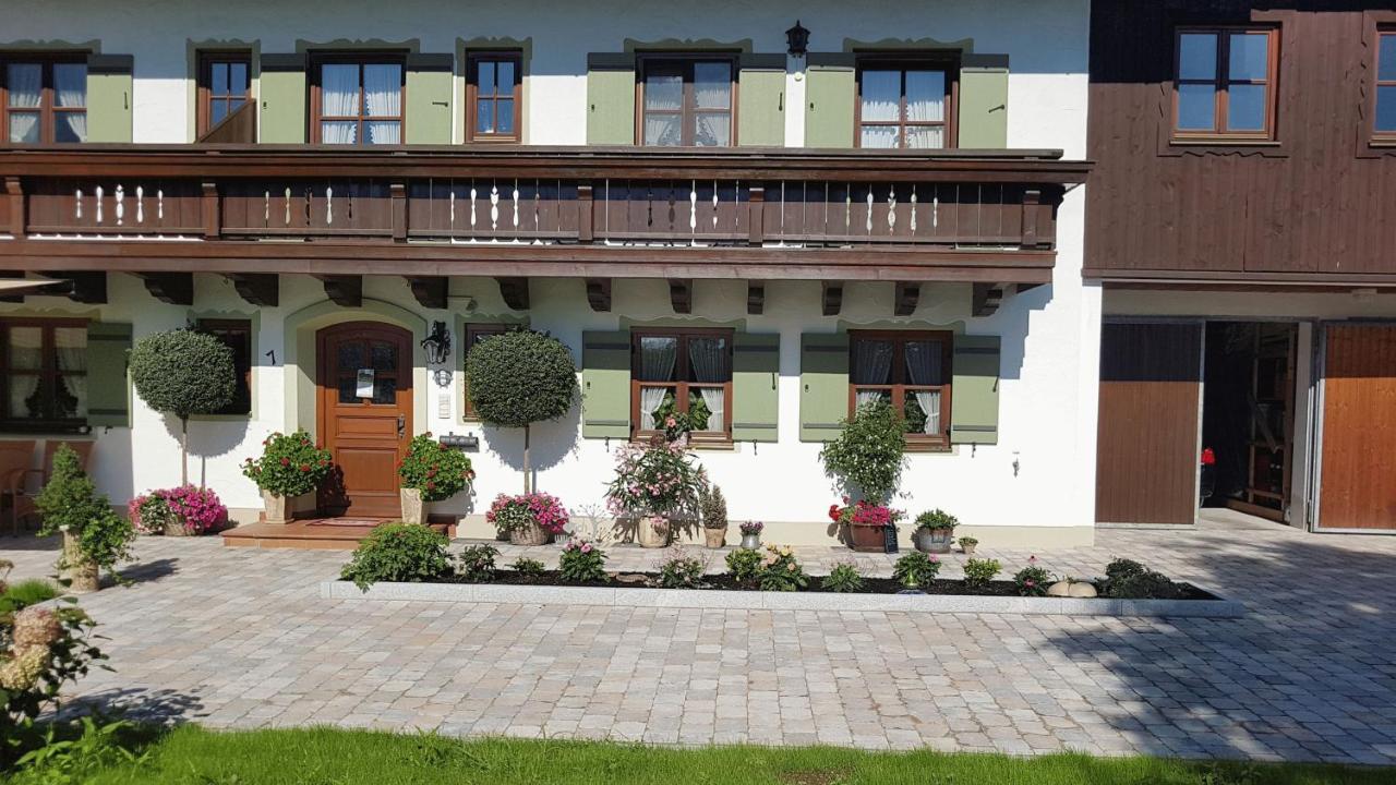 Hotel Berger-Hof Grabenstätt Esterno foto
