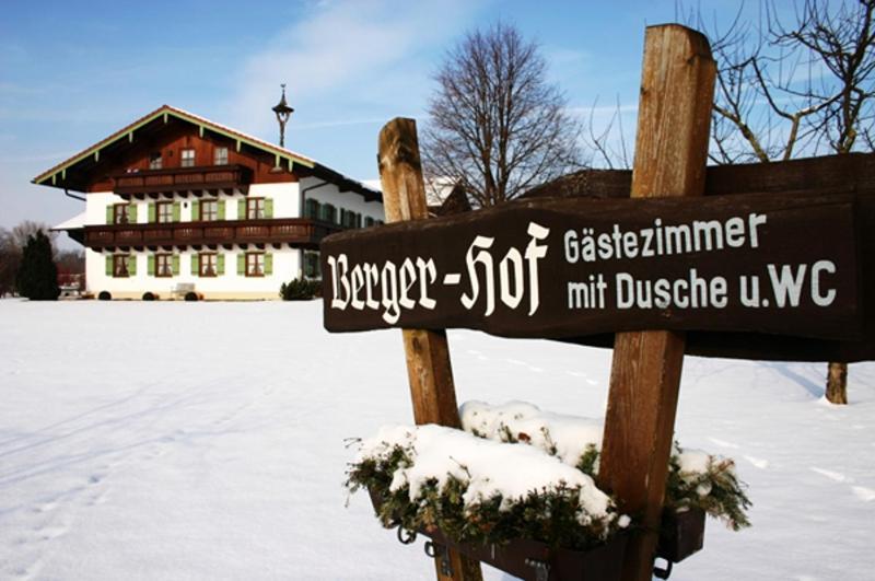 Hotel Berger-Hof Grabenstätt Esterno foto