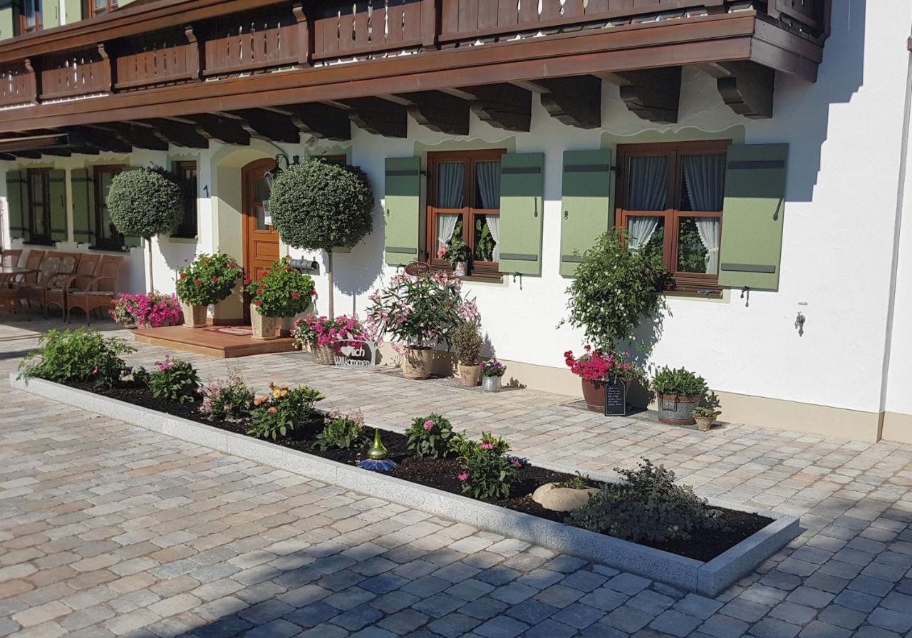 Hotel Berger-Hof Grabenstätt Esterno foto